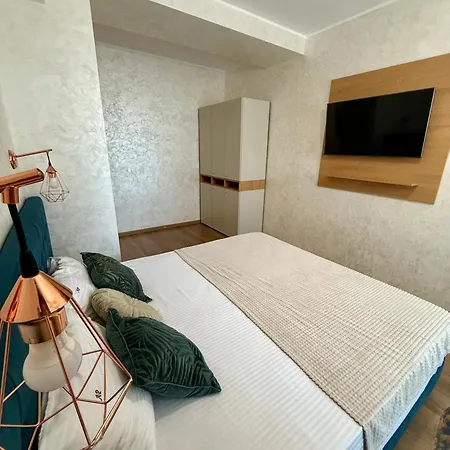 Myamar Premium *