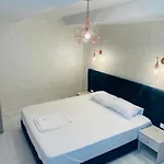 Myamar Premium * Mamaia