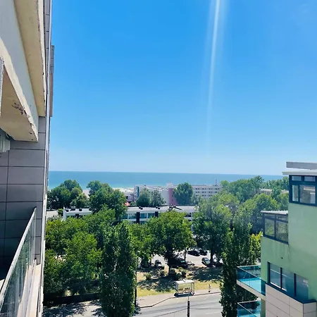 Apartment Myamar Premium Mamaia