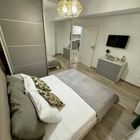 Apartment Myamar Premium Mamaia