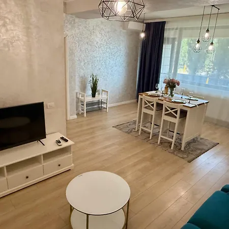 Myamar Premium *