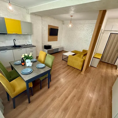 Myamar Premium Mamaia