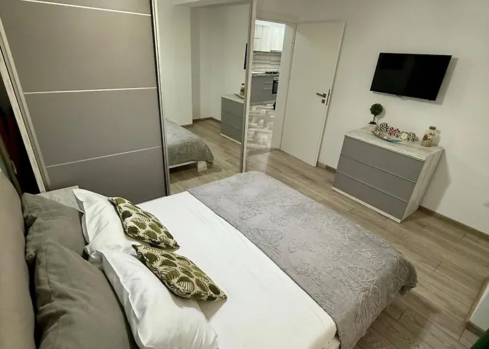 דירה Myamar Premium מאמאיה