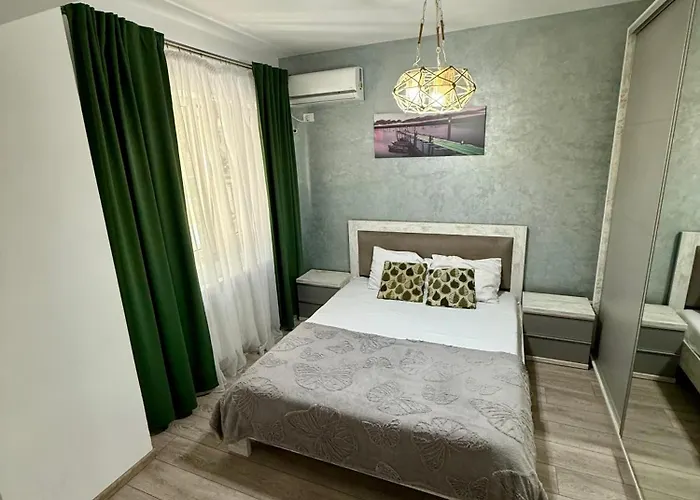 Myamar Premium Mamaia