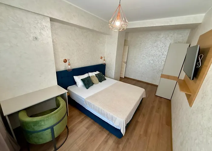 Myamar Premium Apartment Mamaia